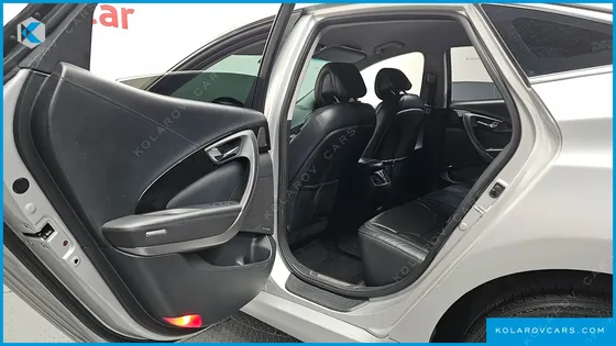 HYUNDAI GRANDEUR HG240 MODERN