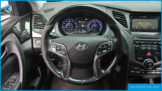 HYUNDAI GRANDEUR HG240 MODERN
