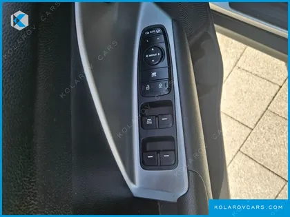 KIA NIRO LIGHT (TAXI TRIM)