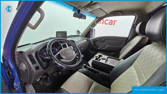 HYUNDAI PORTER II 4WD STANDARD CAP