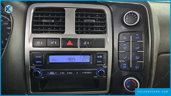 HYUNDAI PORTER II 4WD STANDARD CAP