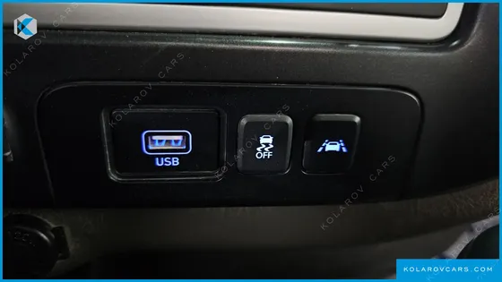 HYUNDAI PORTER II 4WD STANDARD CAP