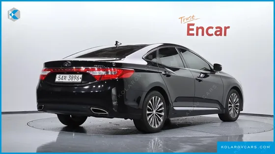 HYUNDAI GRANDEUR HG300 PREMIUM