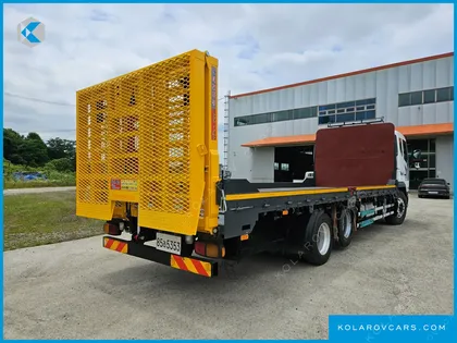 TATA DAEWOO NOBUS MID-SIZE TRUCK ROYAL