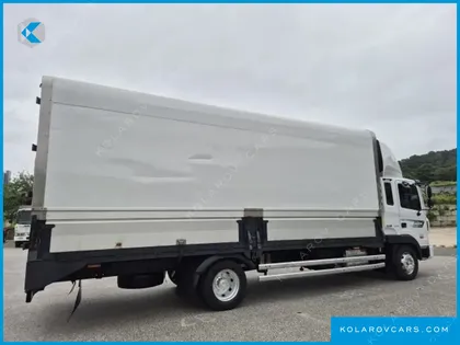 HYUNDAI MEGA TRUCK PREMIUM