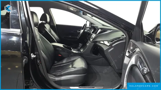 HYUNDAI GRANDEUR HG240 MODERN