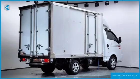HYUNDAI PORTER II STANDARD CAP CRDI