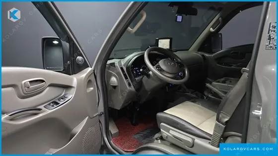 HYUNDAI PORTER II STANDARD CABIN LPG