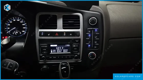 HYUNDAI PORTER II STANDARD CABIN LPG