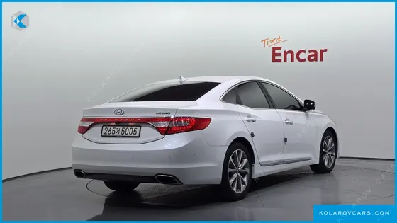 HYUNDAI GRANDEUR HG240 SPECIAL