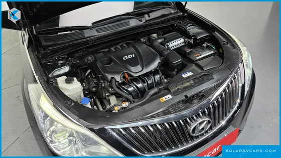 HYUNDAI GRANDEUR HG240 MODERN