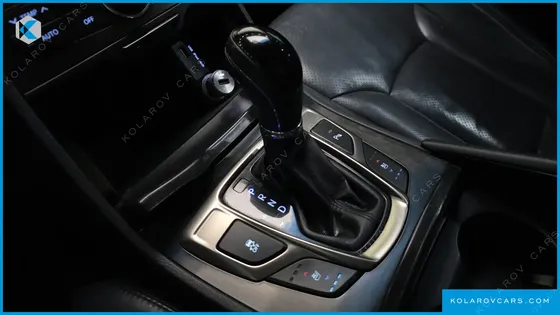 HYUNDAI GRANDEUR HG240 MODERN