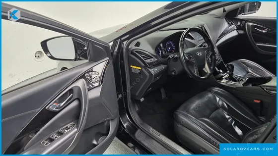 HYUNDAI GRANDEUR HG240 MODERN