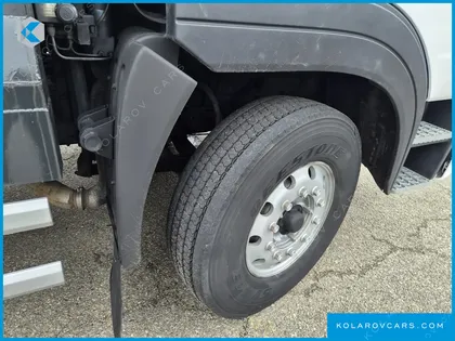 HYUNDAI MEGA TRUCK WIDECAP GOLD
