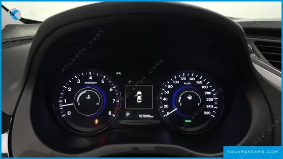 HYUNDAI GRANDEUR HG240 MODERN COLLECTION