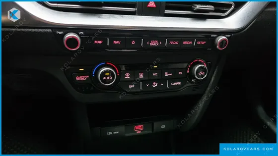 KIA NIRO EARTH