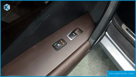 HYUNDAI GRANDEUR HG240 MODERN