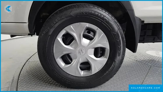 HYUNDAI PORTER II 4WD SUPER CAP