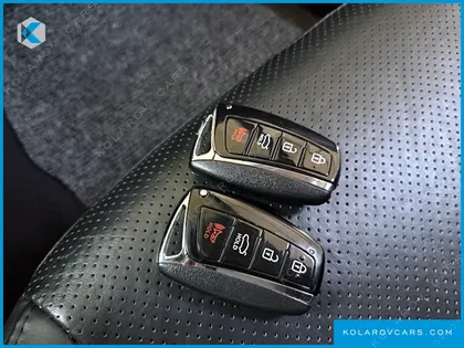HYUNDAI GRANDEUR HG240 MODERN COLLECTION