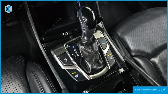 HYUNDAI GRANDEUR HG240 LUXURY