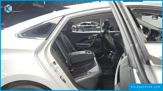 HYUNDAI GRANDEUR HG240 LUXURY