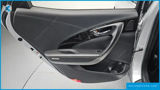 HYUNDAI GRANDEUR HG240 LUXURY
