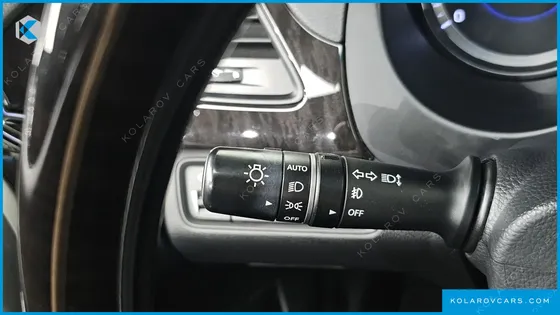 HYUNDAI GRANDEUR HG240 LUXURY