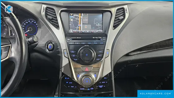 HYUNDAI GRANDEUR HG240 LUXURY