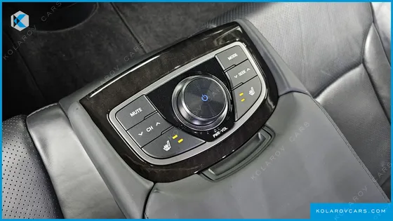 HYUNDAI GRANDEUR HG240 LUXURY