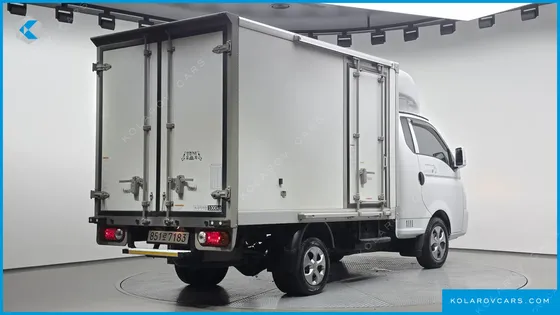 HYUNDAI PORTER II SUPER CABIN LPG