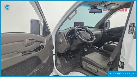 HYUNDAI PORTER II SUPER CABIN LPG