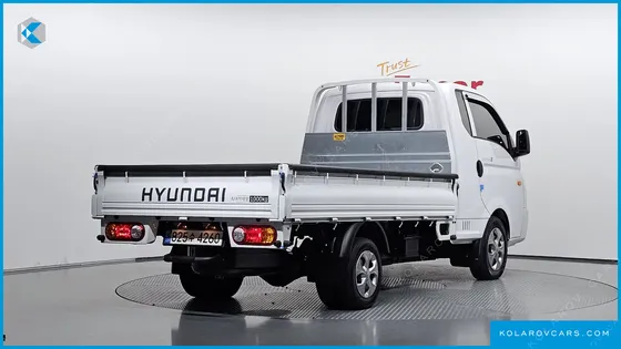 HYUNDAI PORTER II SUPER CABIN LPG