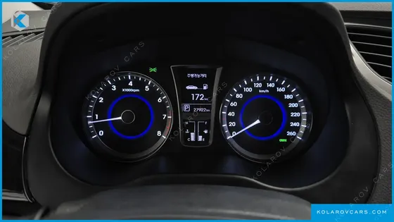 HYUNDAI GRANDEUR HG240 LUXURY