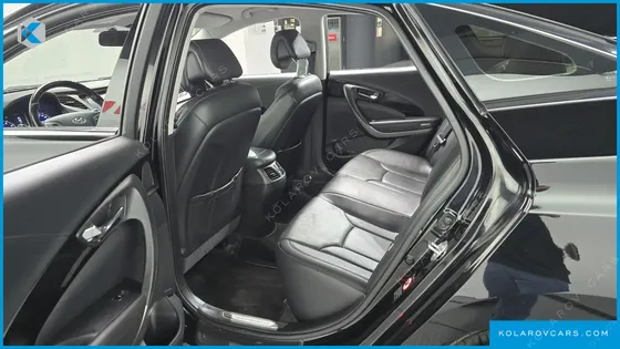 HYUNDAI GRANDEUR HG240 LUXURY
