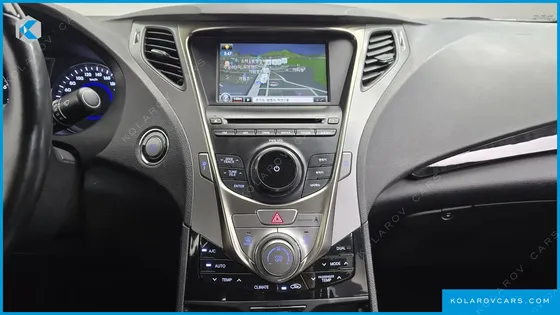 HYUNDAI GRANDEUR HG240 LUXURY