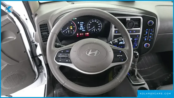HYUNDAI PORTER II SUPER CABIN LPG