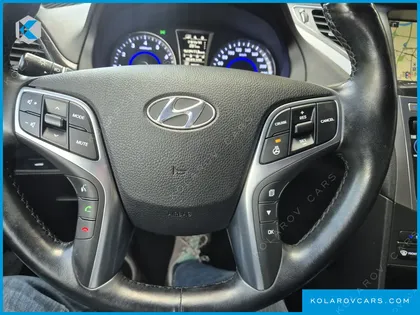 HYUNDAI GRANDEUR HG240 MODERN