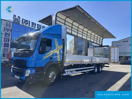 VOLVO CARGO TRUCK 6X4