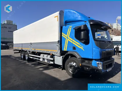 VOLVO CARGO TRUCK 6X4