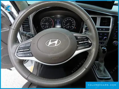 HYUNDAI PORTER II SUPER CABIN LPG