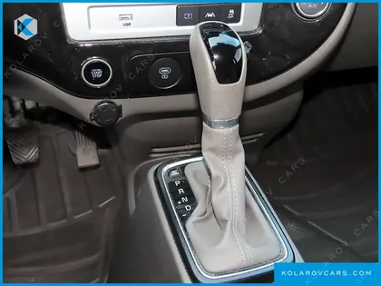 HYUNDAI PORTER II SUPER CABIN LPG