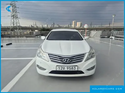HYUNDAI GRANDEUR HG240 LUXURY