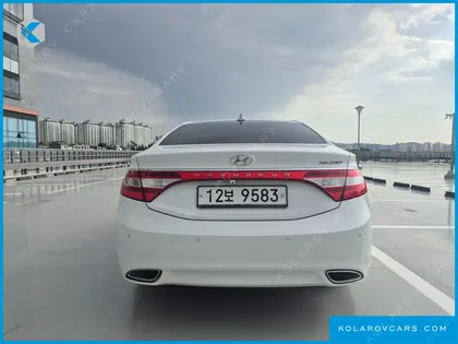 HYUNDAI GRANDEUR HG240 LUXURY