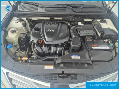 HYUNDAI GRANDEUR HG240 LUXURY