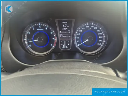 HYUNDAI GRANDEUR HG240 LUXURY