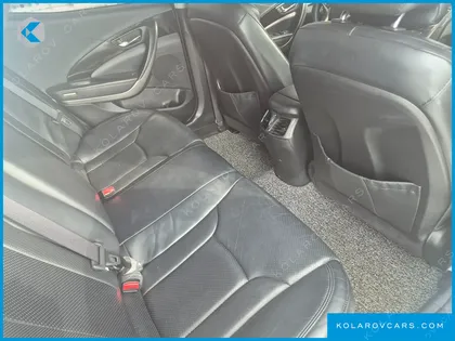 HYUNDAI GRANDEUR HG240 LUXURY