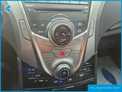 HYUNDAI GRANDEUR HG240 LUXURY