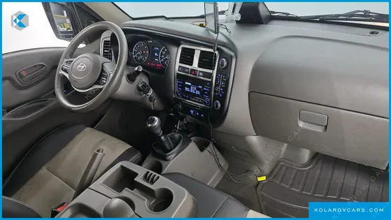 HYUNDAI PORTER II SUPER CABIN LPG