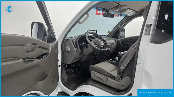 HYUNDAI PORTER II SUPER CABIN LPG