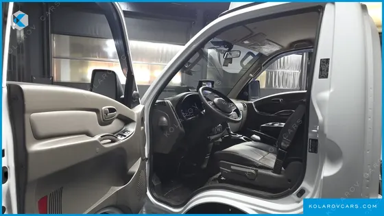 HYUNDAI PORTER II STANDARD CABIN LPG